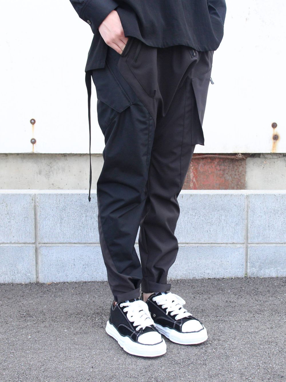 【再入荷】 The Viridi-anneの”ショーラーコンビネーションツイストパンツ”