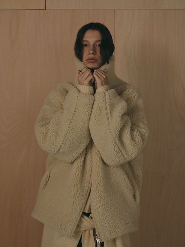 リバーシブルボアブルゾン  (BEIGE)
