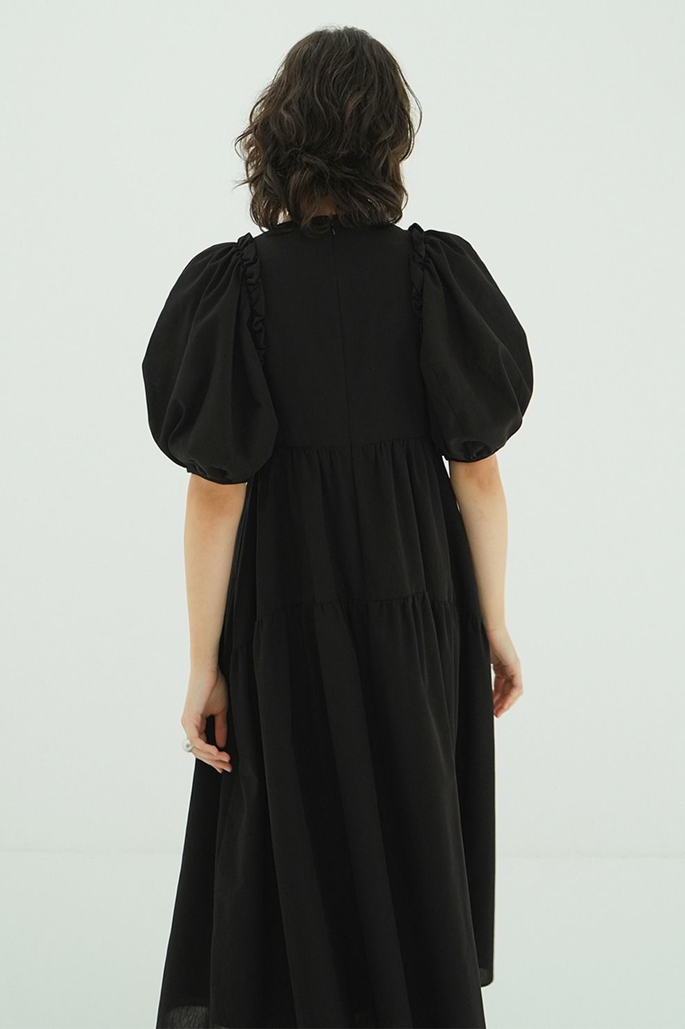 バルーンフリルワンピース -  BUBBLE FRILL ONEPIECE (BLACK)