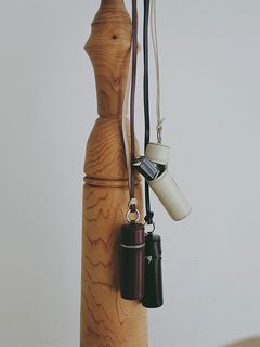 【3色展開】 タンドレザージップリップケース