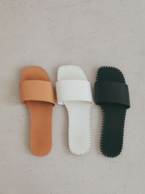 ハンドステッチタンドレザーフラットサンダル（BLACK)