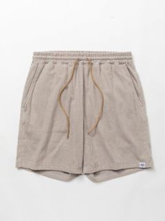 お洒落だけど快適、THING FABRICSのセットアップスタイル