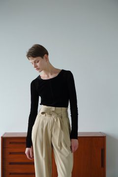 タートル フロッキー レディ トップス - TULLE FLOCKY LADY TOPS - BLACK