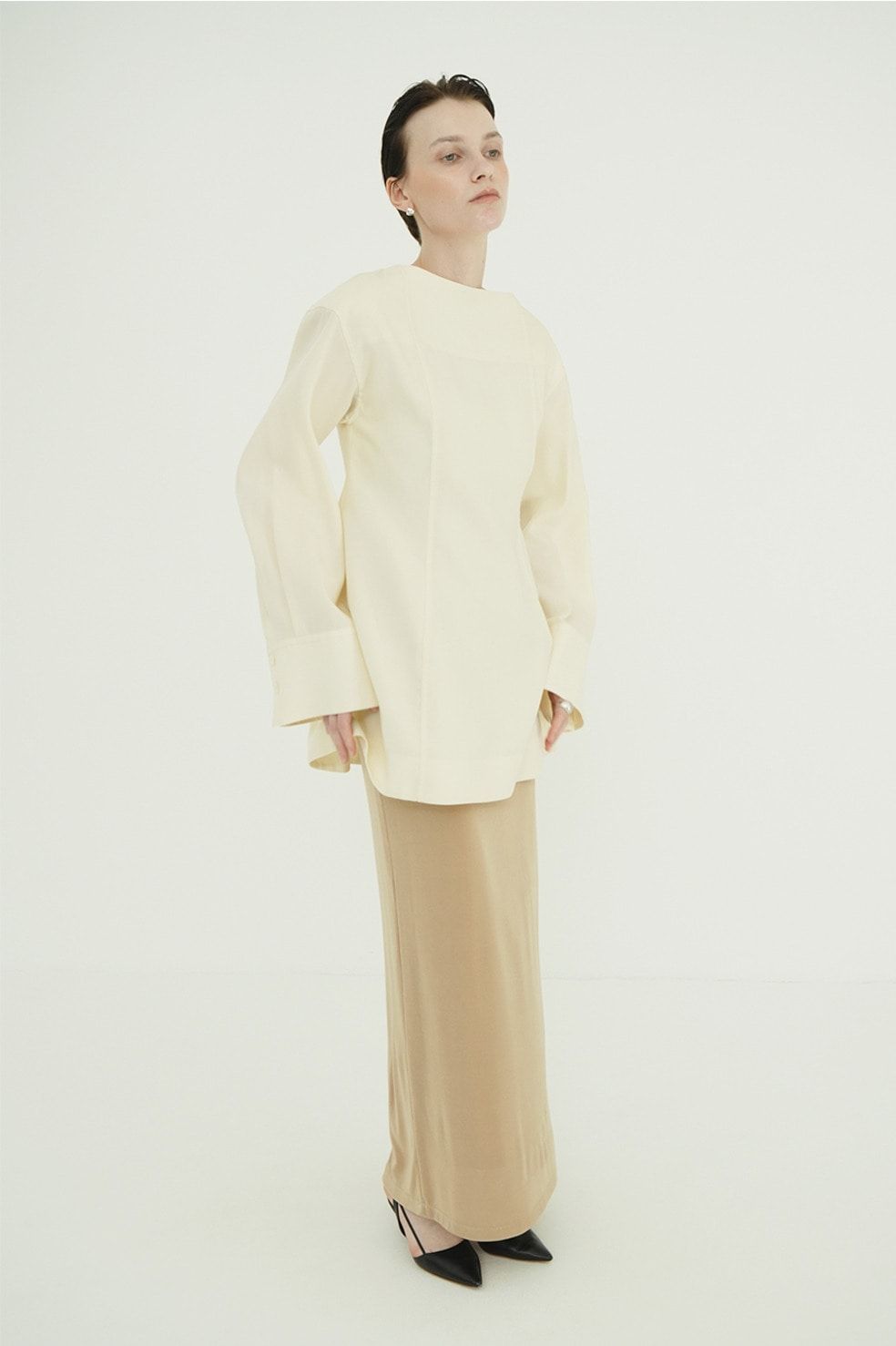 テンセルミニフレアワンピース - TENCEL MINI FLARE ONEPIECE (IVORY)