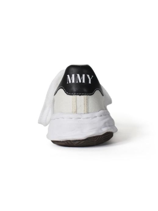 【5月入荷】 オリジナルソールスニーカー - A06FW704 WHITE
