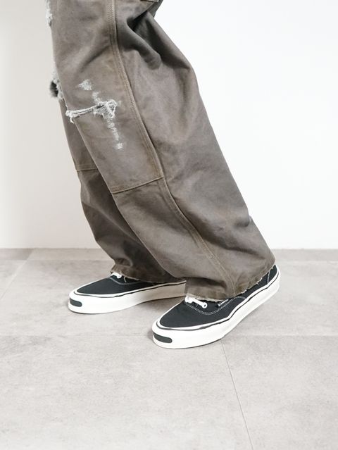 KAMIYAのワイドパンツ×レイヤードで魅せる25SS 最新ヴィンテージコーデ