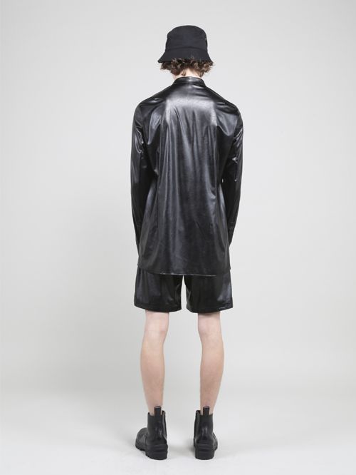 【JO1 川尻 蓮 着用】 ウォッシャブルライトフェイクレザーシャツ - Fake Leather Shirt - BLACK
