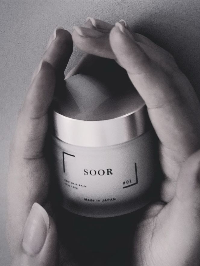 香りにもこだわる。SOORの新感覚ヘアバーム