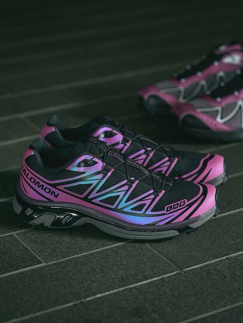 XT-6 IRIDESCENT PACK 8/22 発売｜サロモンの人気モデルに唯一無二の光沢カラー