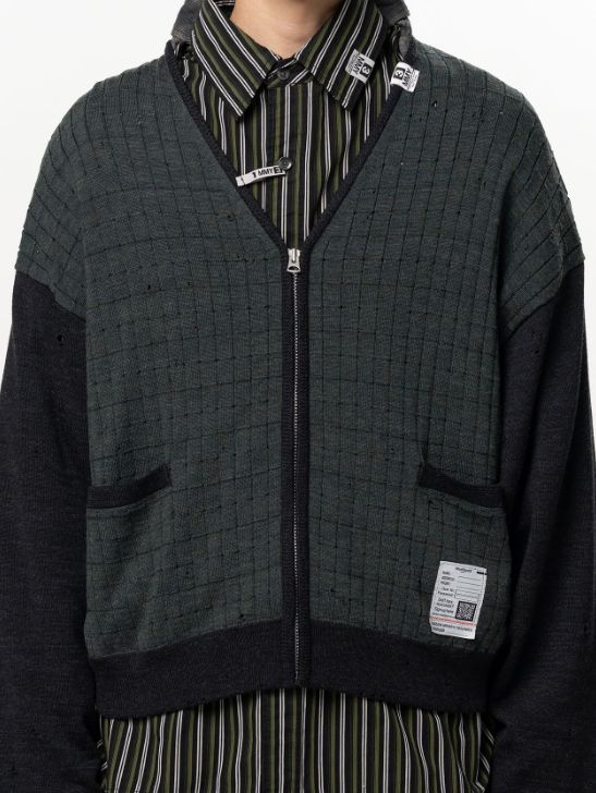 ディストレスト ニットカーディガン - Distressed Knit Cardigan (BLACK)
