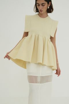 【25SS】 SQUARE SLEEVE GATHER KNIT TOPS - IVORY | スクエアスリーブギャザーニットトップス