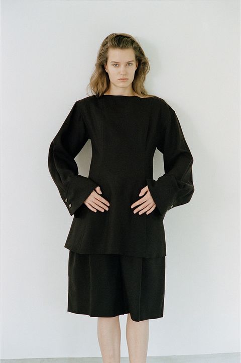 テンセルミニフレアワンピース - TENCEL MINI FLARE ONEPIECE (BROWN)