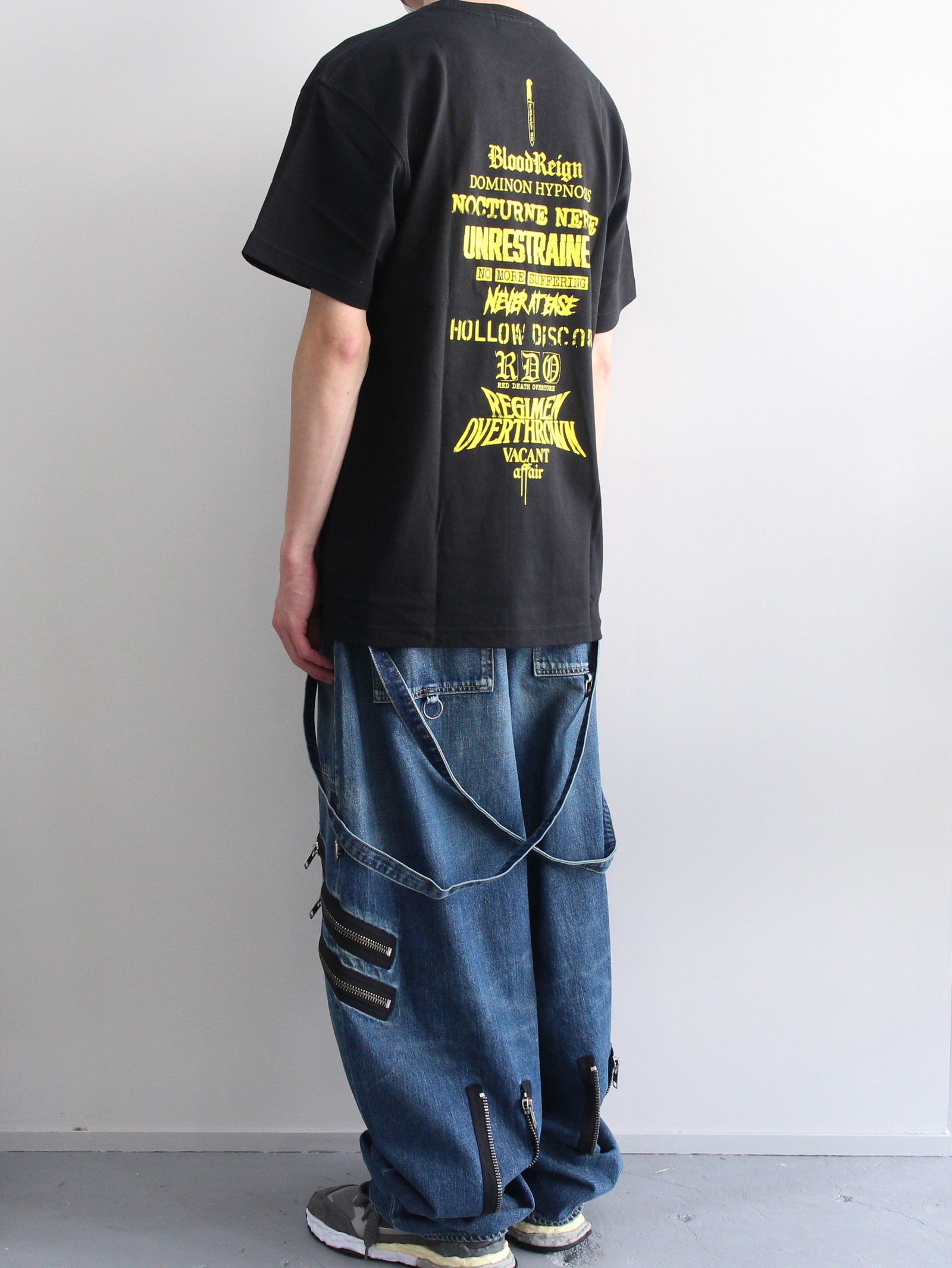 プリントTシャツ  - "TEE - COLLABORATION WITH TOM TOSSEYN "