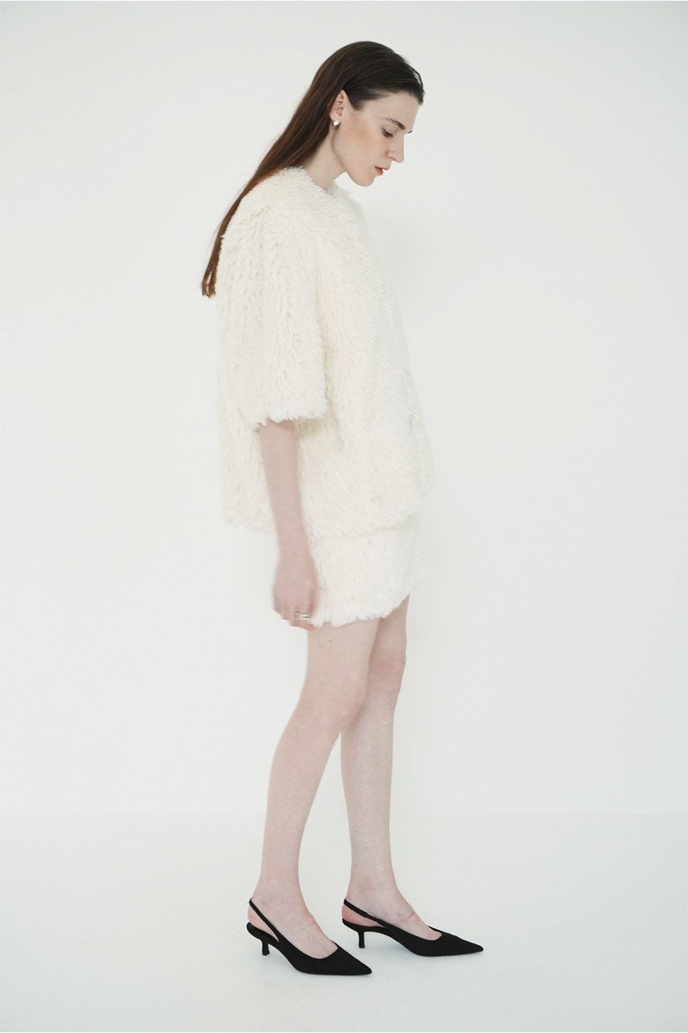 ハーフスリーブファージャケット -  HALF SLEEVE FAKE FUR JACKET (IVORY)