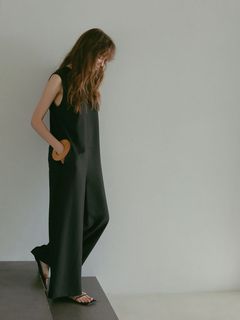 ノースリーブIラインオールインワン - BLACK