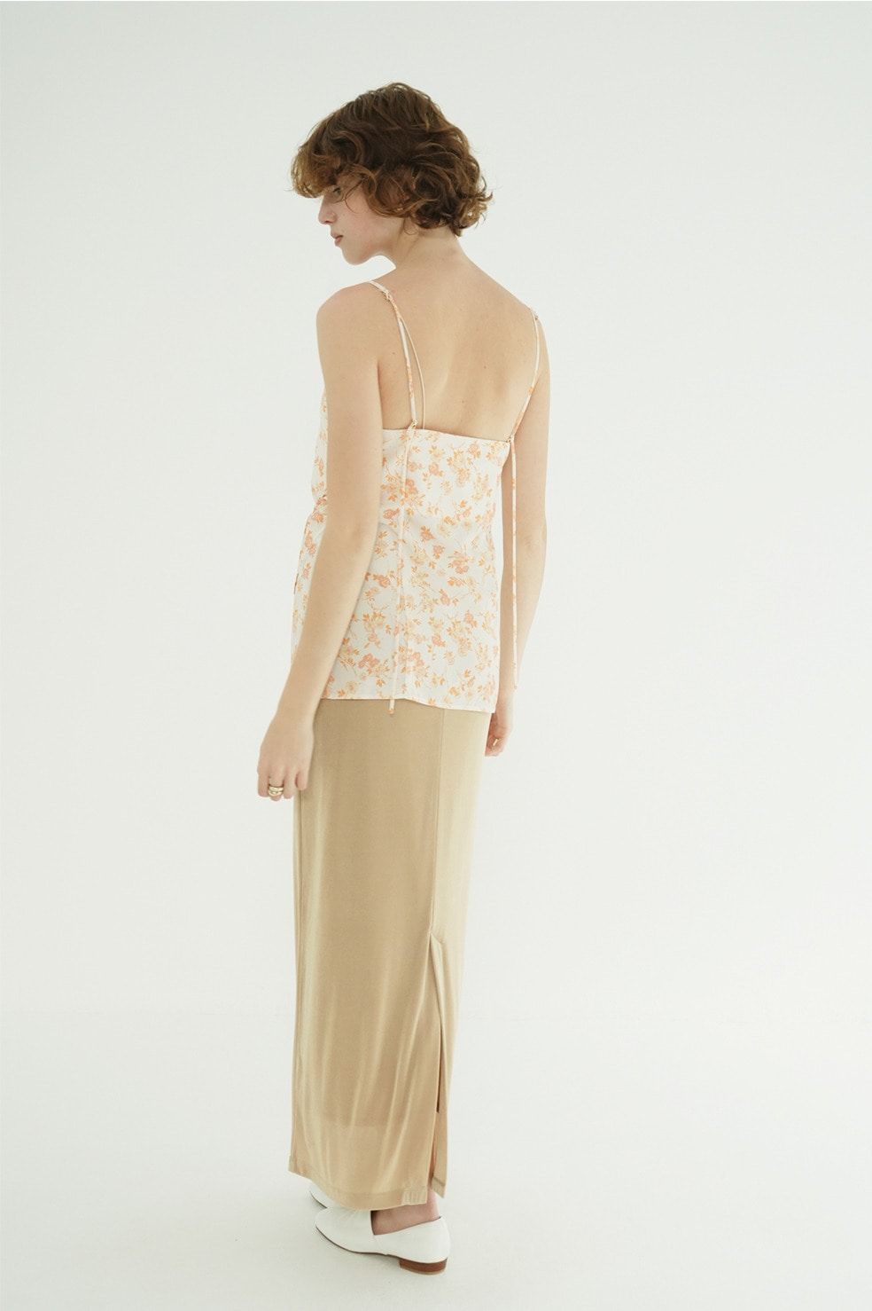 デザインキャミソール。 - MABEL FLOWER DRAPE CAMI TOPS (ORANGE)