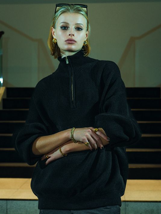 ハーフジッププルオーバー - HALF ZIP KNIT PULLOVER / BLACK