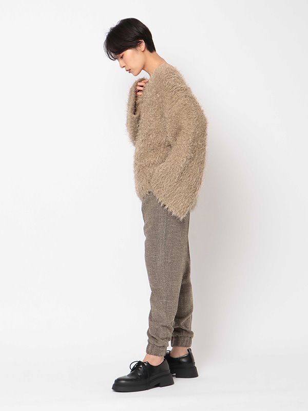 オープンバックシャギーハンドニットプルオーバー - BEIGE