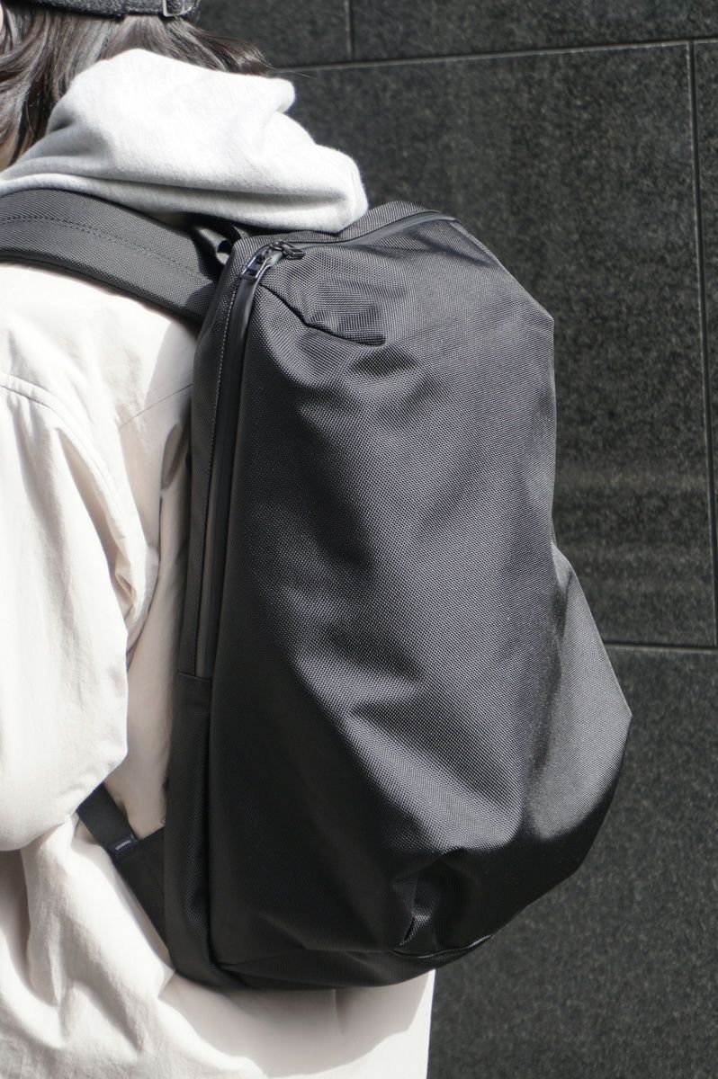 UNIVERSAL PRODUCTS UTILITY BAG  バックパック