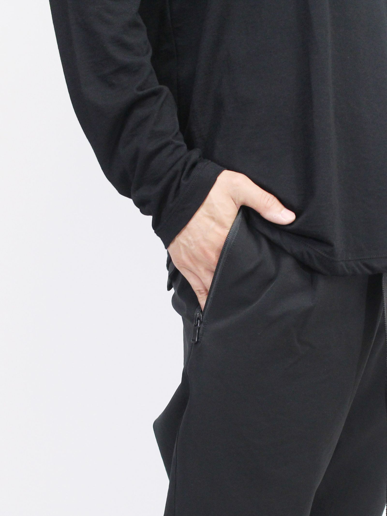 撥水ストレッチパンツ