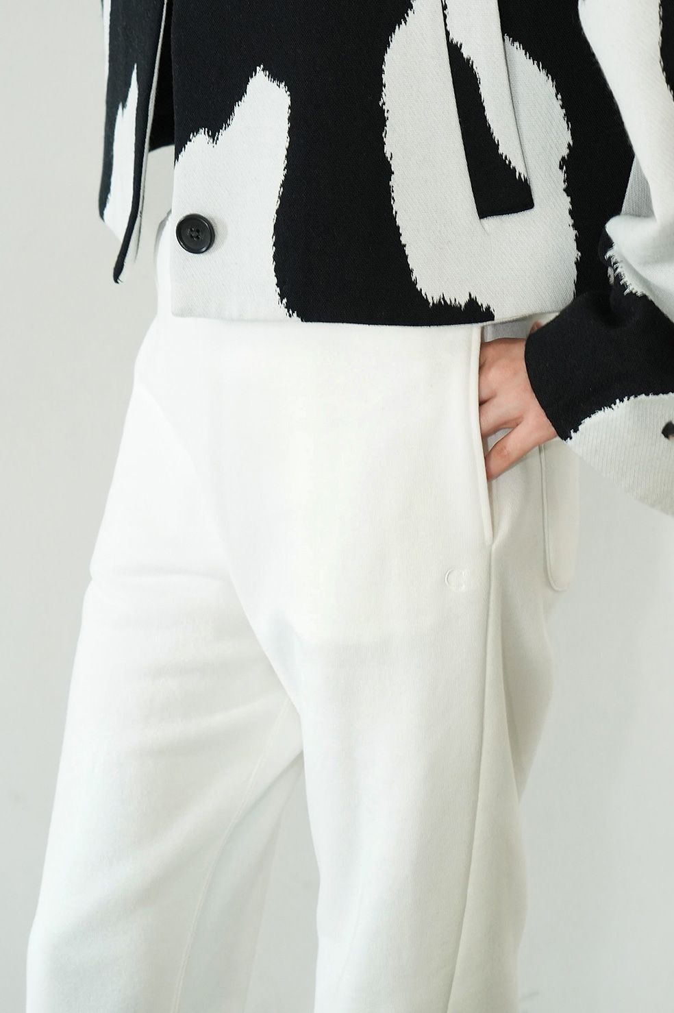 コクーンシルエットスウェットパンツ - C SWEAT COCOON PANTS -WHITE