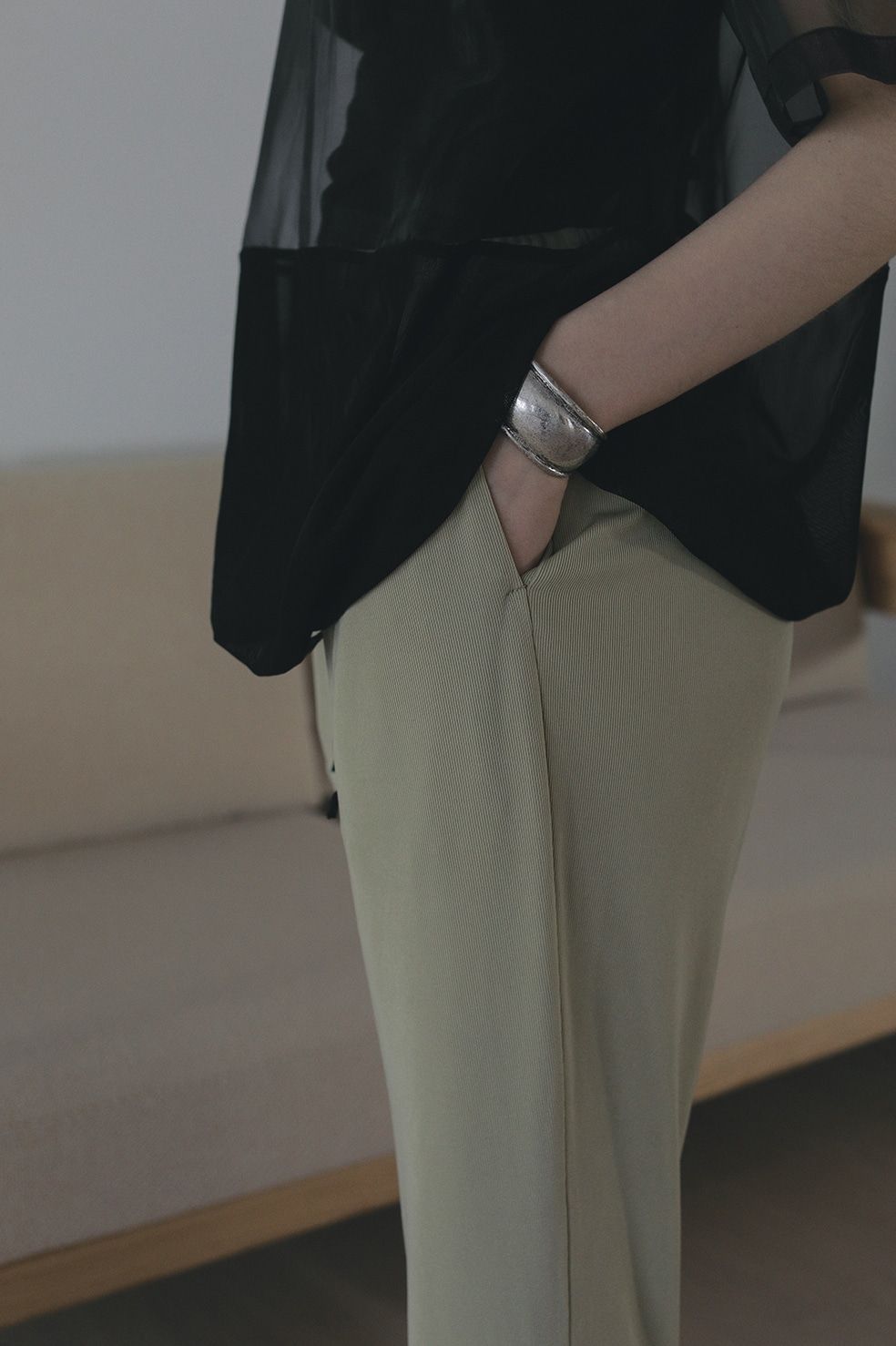 ルーズカット パンツ - LOOSE CUT PANTS - BEIGE