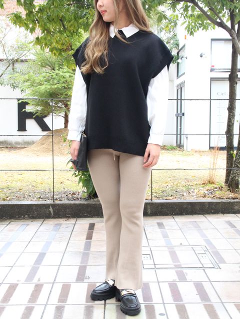 落ち着いた大人っぽいCLANEのコーディネート