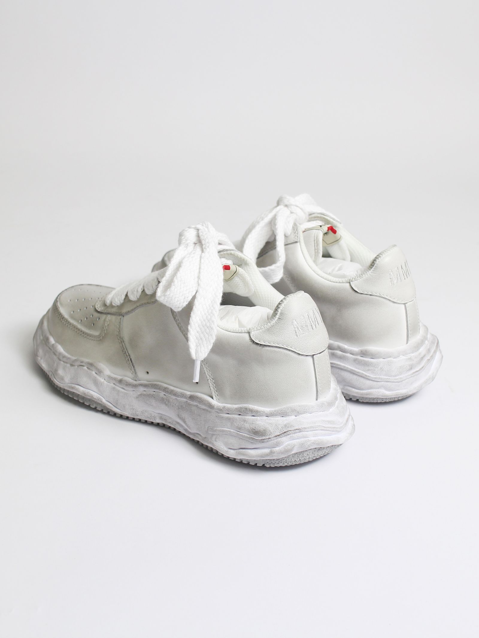 "WAYNE" OG DE Sole Leather Low-top Sneaker   A07FW706 - WHITE