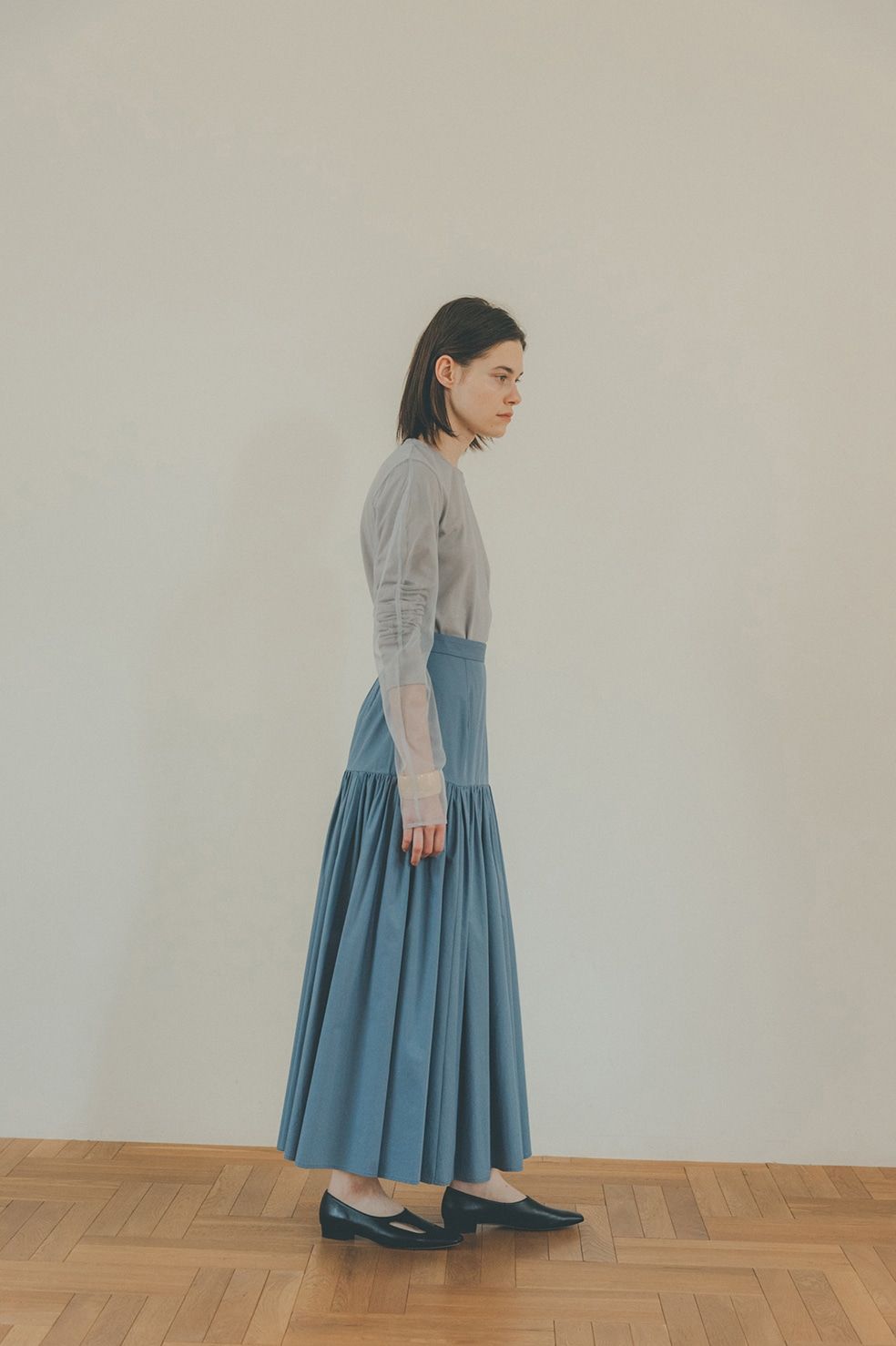 メッシュレイヤードコンパクトトップス - MESH LAYERED COMPACT TOPS GREY