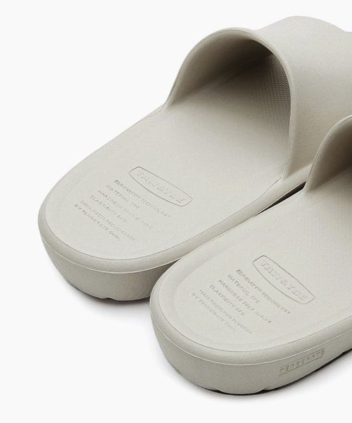 Slide Zerovity OG - リカバリーシャワーサンダル-  Cream