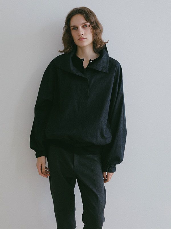 ジャガードライトプルオーバートップス (BLACK)