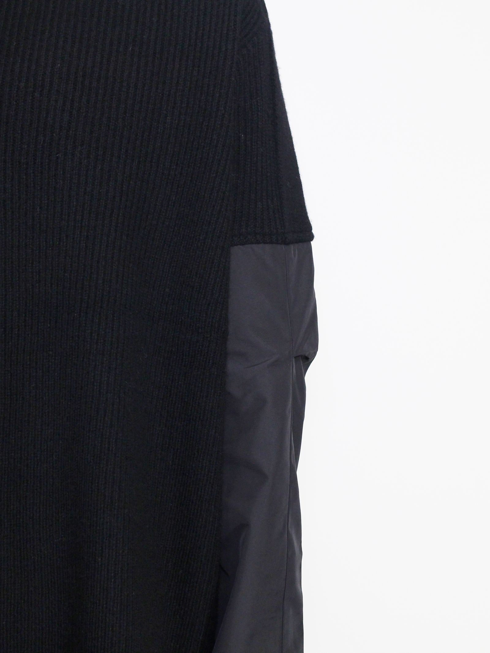 コンビネーションプルオーバー  - BLACK