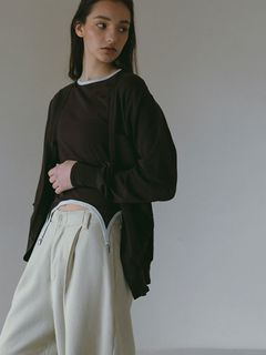 アウトポケットVネックニットカーディガン - BROWN