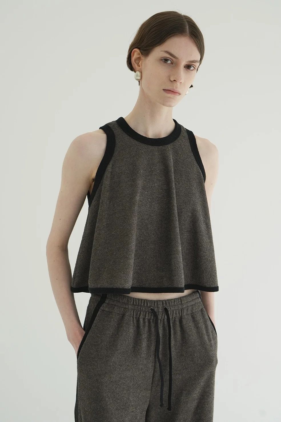 パイル フレアショートトップス - PILE FLARE TANK TOPS - BROWN
