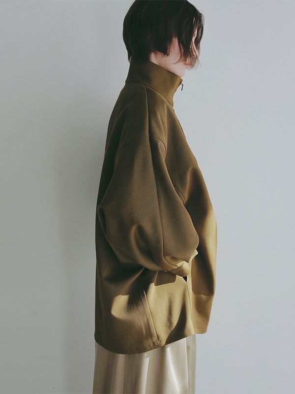 ハイネックドルマンスリーブシャツブルゾン (KHAKI）