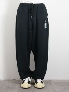 “BACKLASH × Maison MIHARA YASUHIRO” 拘りの革を使用したレザースタイル