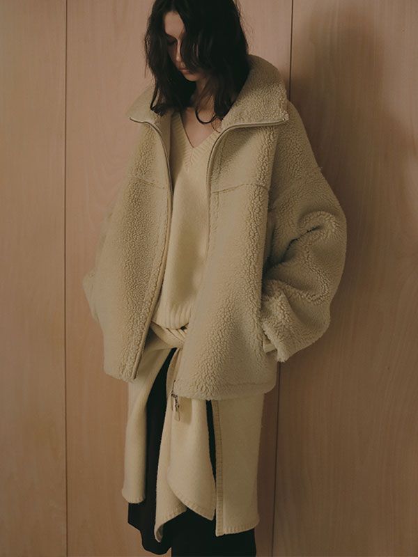 リバーシブルボアブルゾン  (BEIGE)