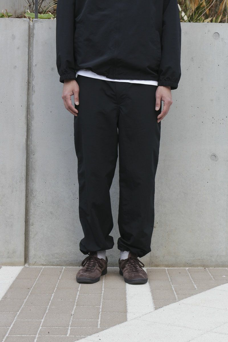 UNIVERSAL PRODUCTS - ナイロン トラック パンツ - NYLON TRACK PANTS - BLACK | ADDICT WEB  SHOP