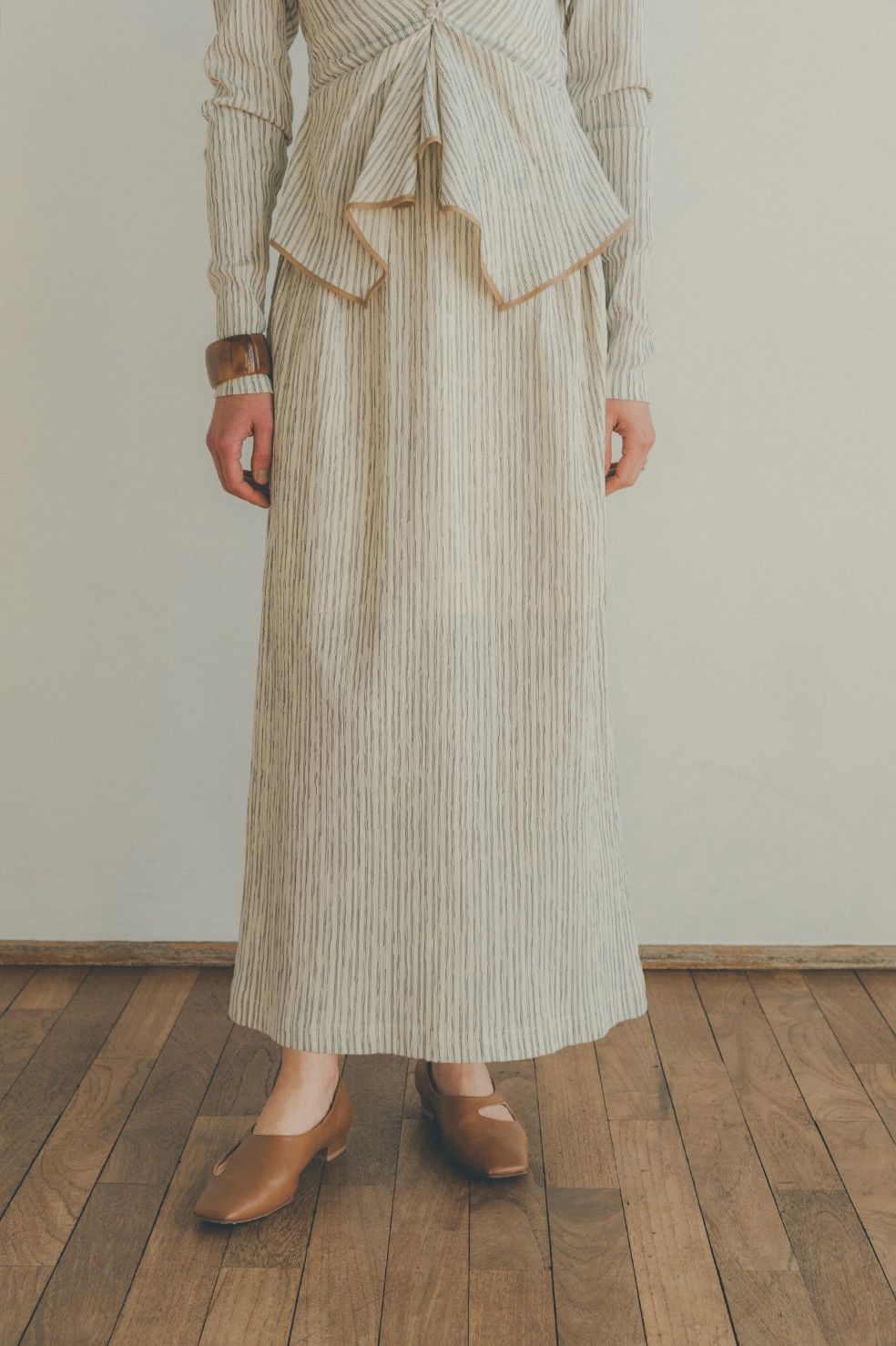 CLANE - COTTON CREPE TUCK ONE PIECE - IVORY | ADDICT WEB SHOP