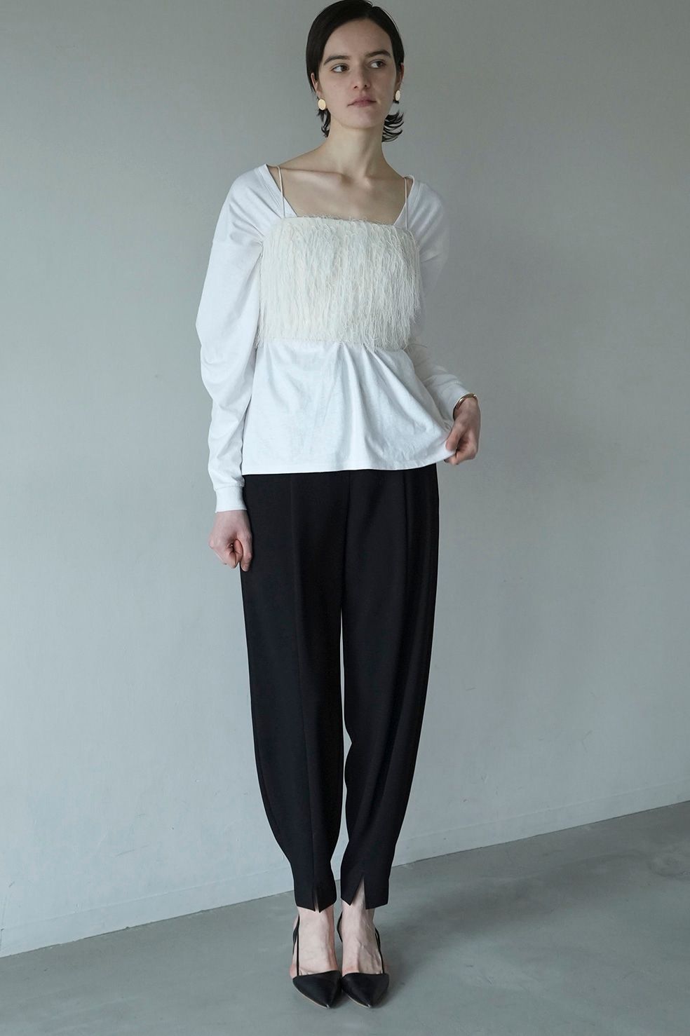 CLANE - スリット バルーン パンツ - ベージュ - SLIT HEM