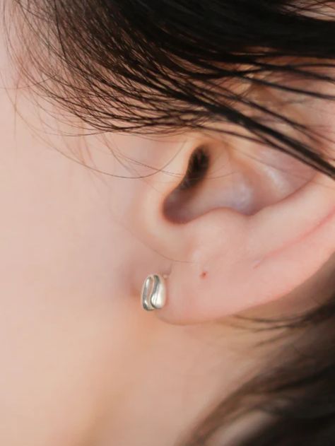 【両耳用】タイニーアーチピアス SV シルバー シンプル デザイン ユニセックス アクセサリー