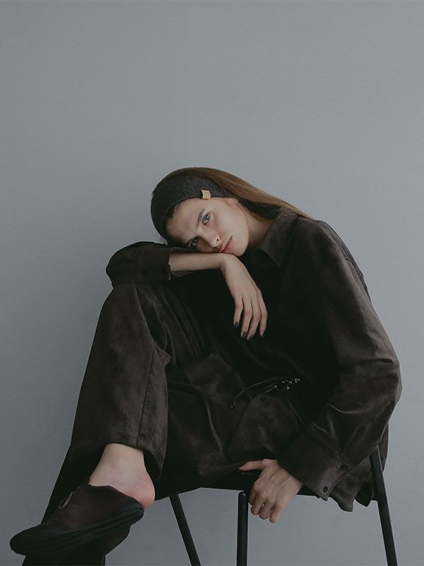 フェイクスウェードリラクシーパンツ (DARK BROWN)