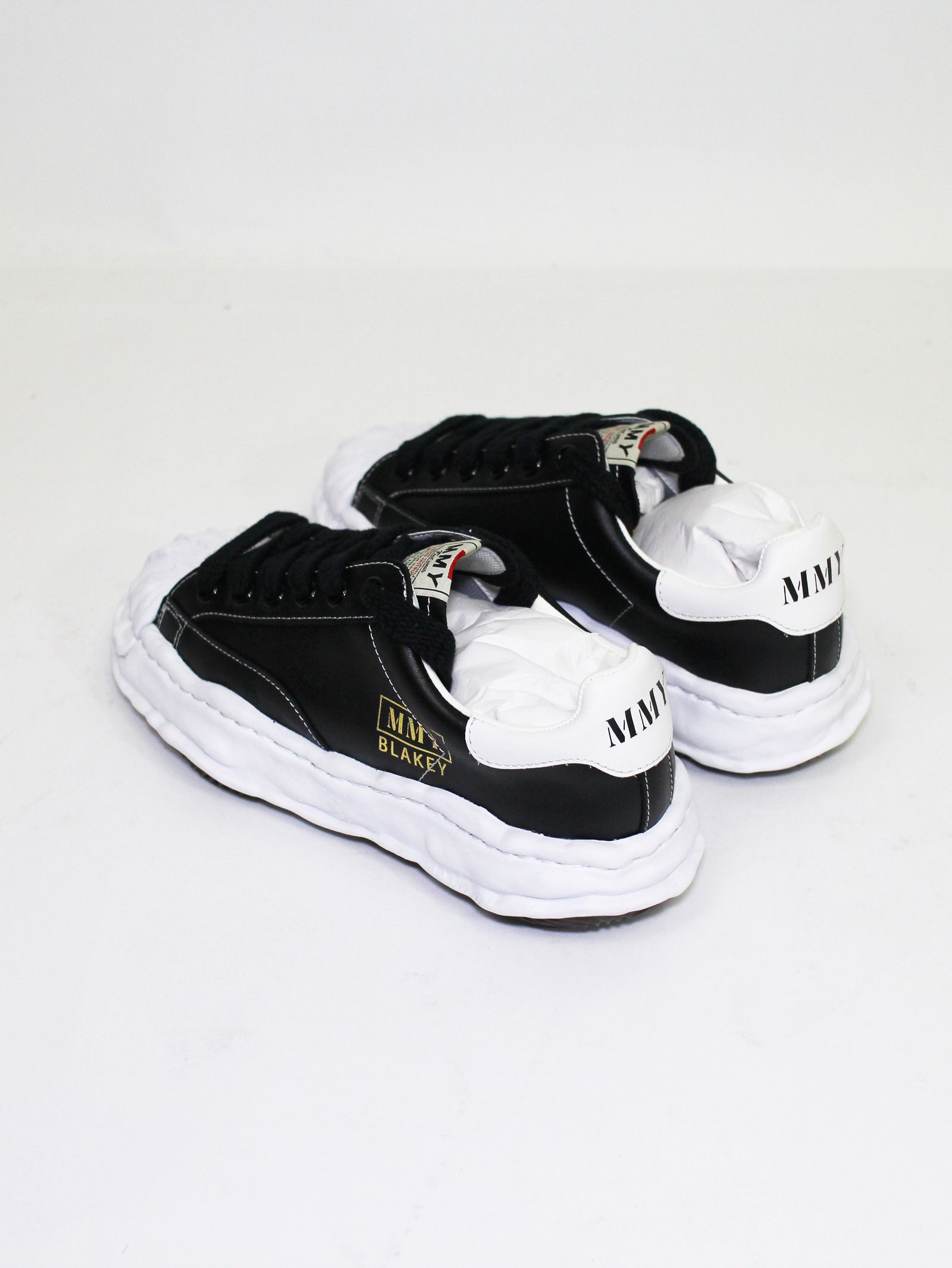 【5月入荷】 オリジナルソールスニーカー - A06FW702 - BLK