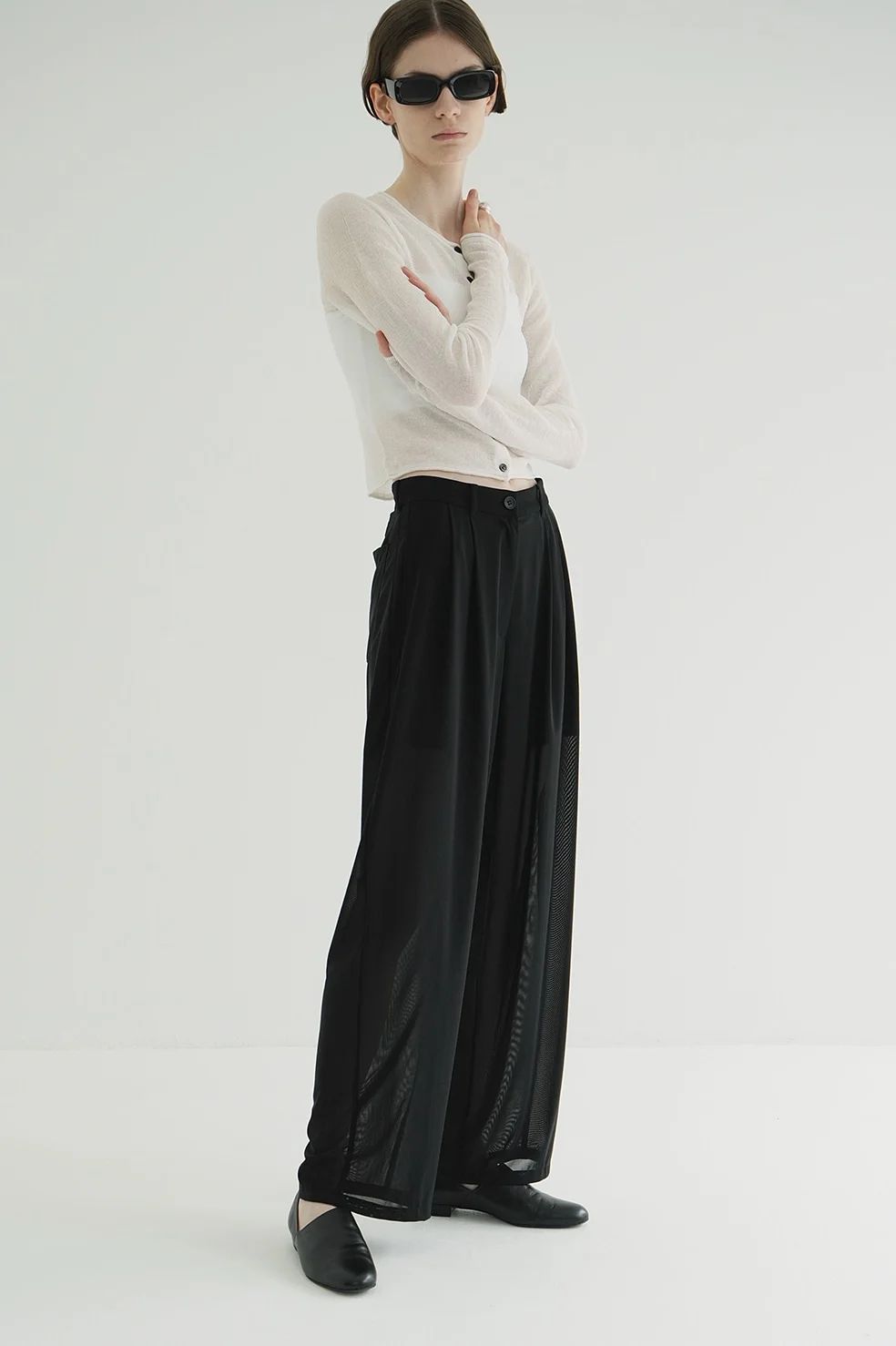 シアータックパンツ - SHEER TUCK PANTS BLACK