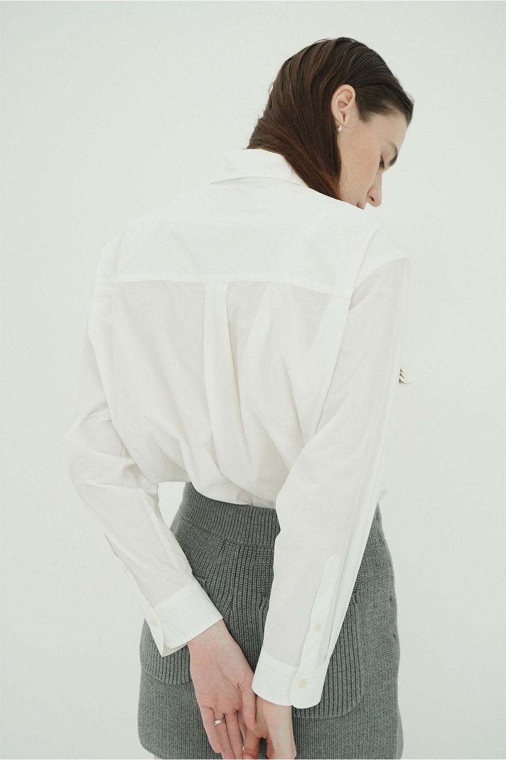 【26AW】 ロゴボタンダウンベーシックシャツ -   LOGO BUTTON-DOWN BASIC SHIRTS （WHITE）