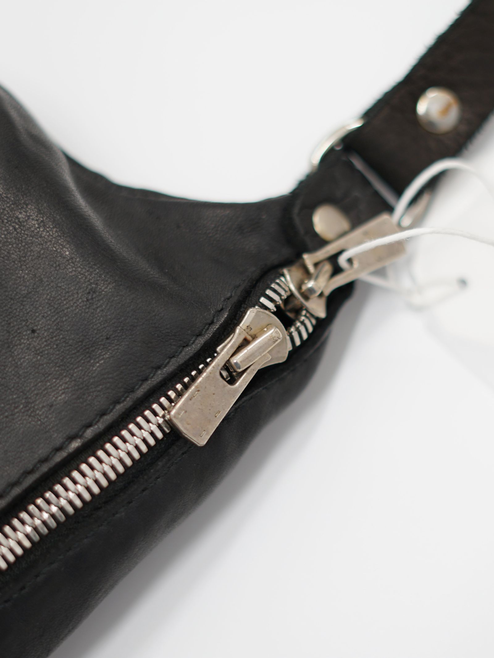 ボディバッグ - BV06 Small Fanny Bag  (BLACK)