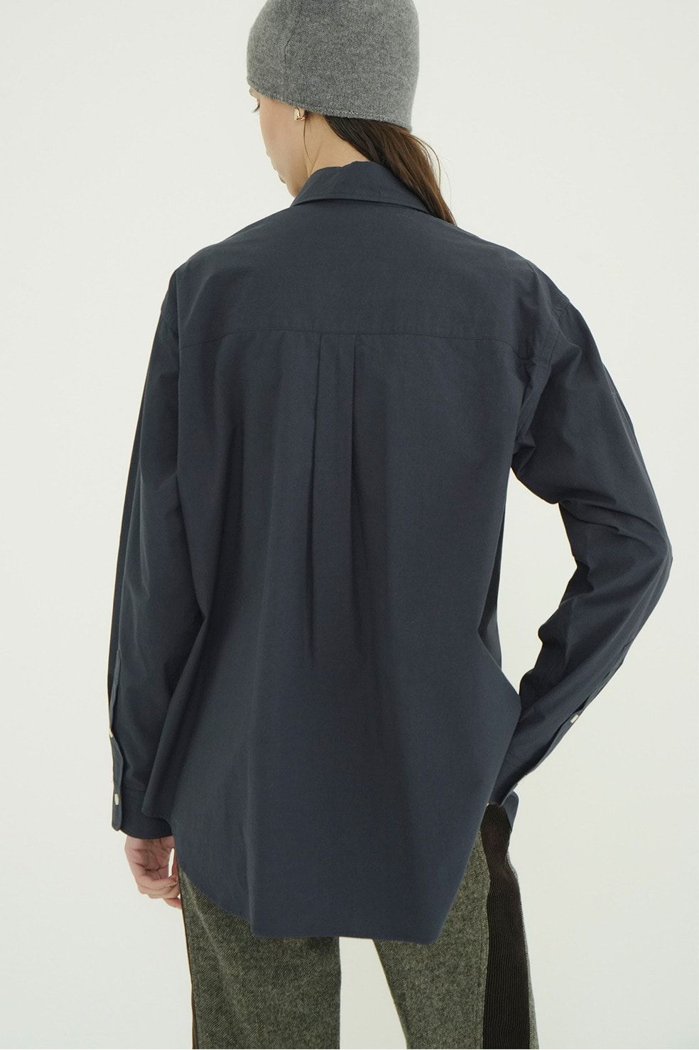 【26AW】 ロゴボタンダウンベーシックシャツ -   LOGO BUTTON-DOWN BASIC SHIRTS （BLACK）