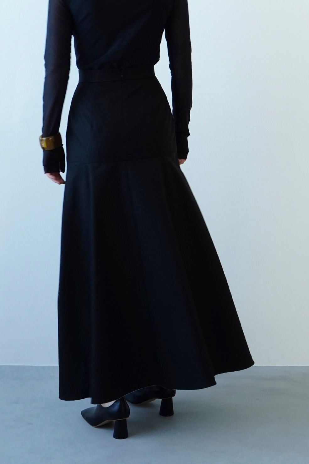 ランダム ヘム フレア スカート - RANDOM HEM FLARE SKIRT - BLACK
