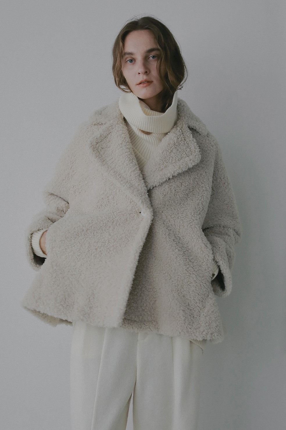 ボアジャケット	 | MIDI BOA COAT (IVORY)
