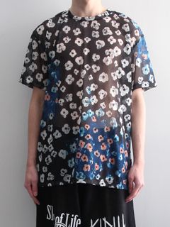 総柄プリントTシャツ  - SHORT SLEEVE POLY TEE - TEXTILE DESIGN BY MAYA SHIBASAKI